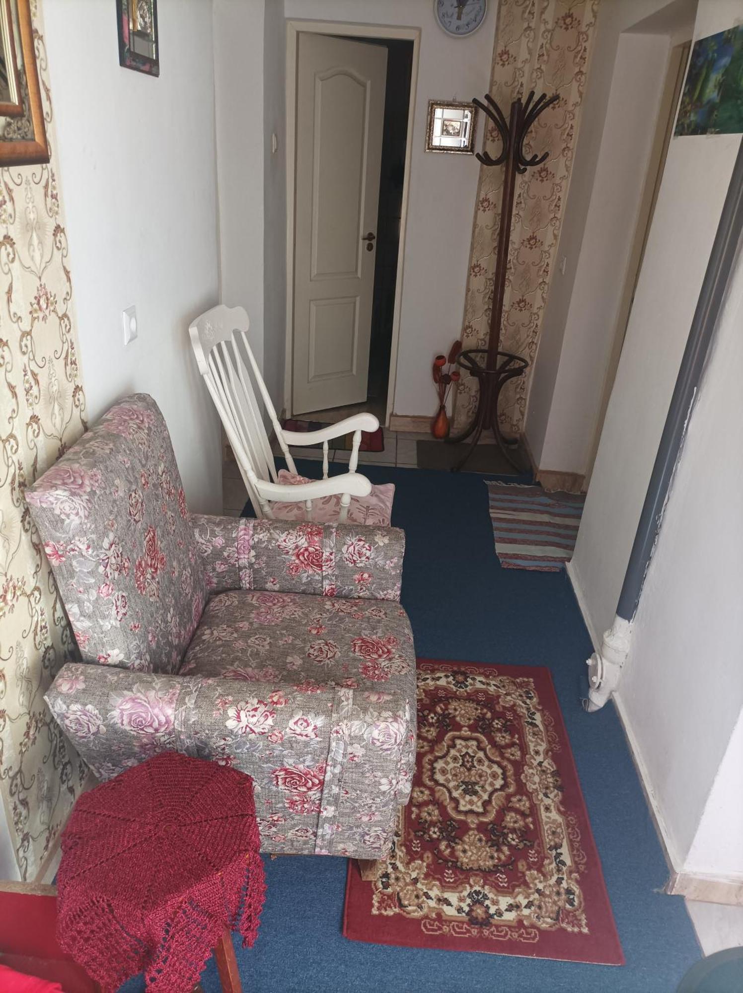 Apartament Cu Doua Camere Si Gradina Клуж-Напока Екстер'єр фото