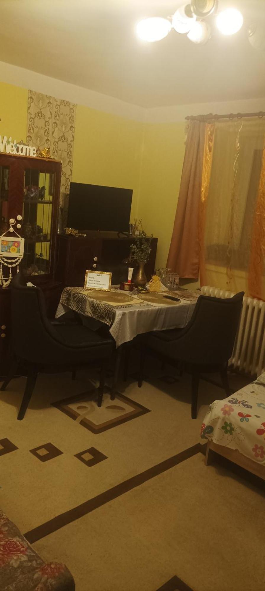 Apartament Cu Doua Camere Si Gradina Клуж-Напока Екстер'єр фото